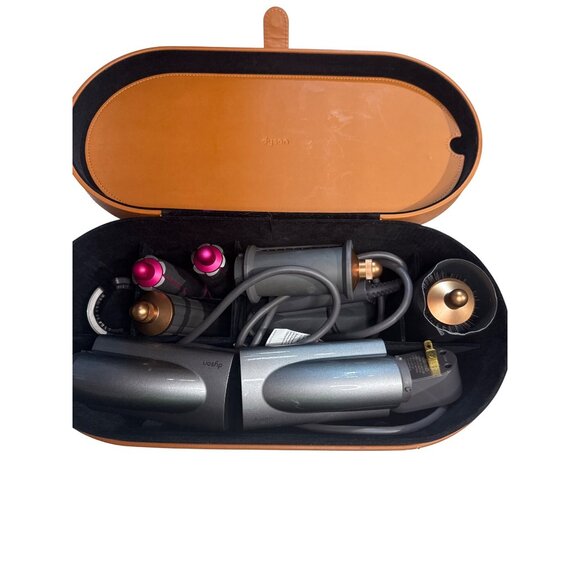 Dyson Airwrap Complete Styler With Attachments & Leather Case - Preowned - Picture 3 of 16